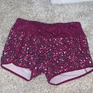 Lululemon patterned shorts!